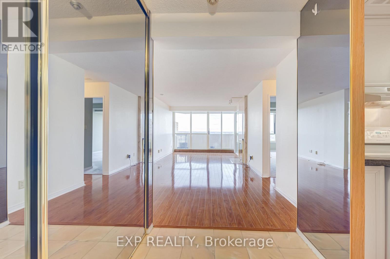 1809 - 275 Bamburgh Circle, Toronto, Ontario  M1W 3X4 - Photo 7 - E13082268
