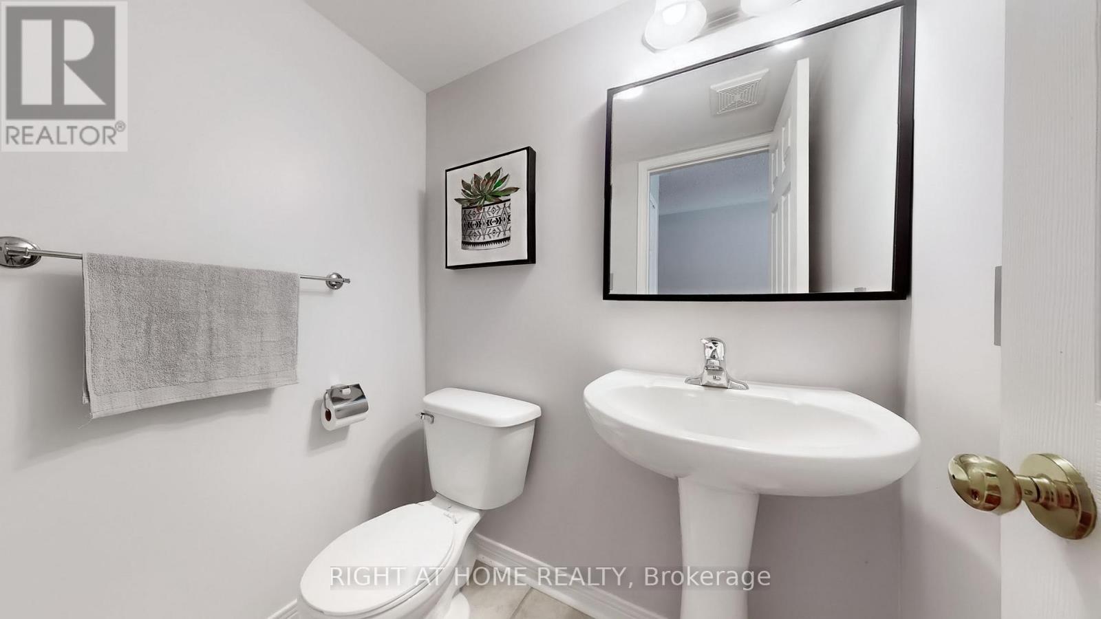 49 Wilkes Crescent, Toronto, Ontario  M1L 0B4 - Photo 15 - E13082366