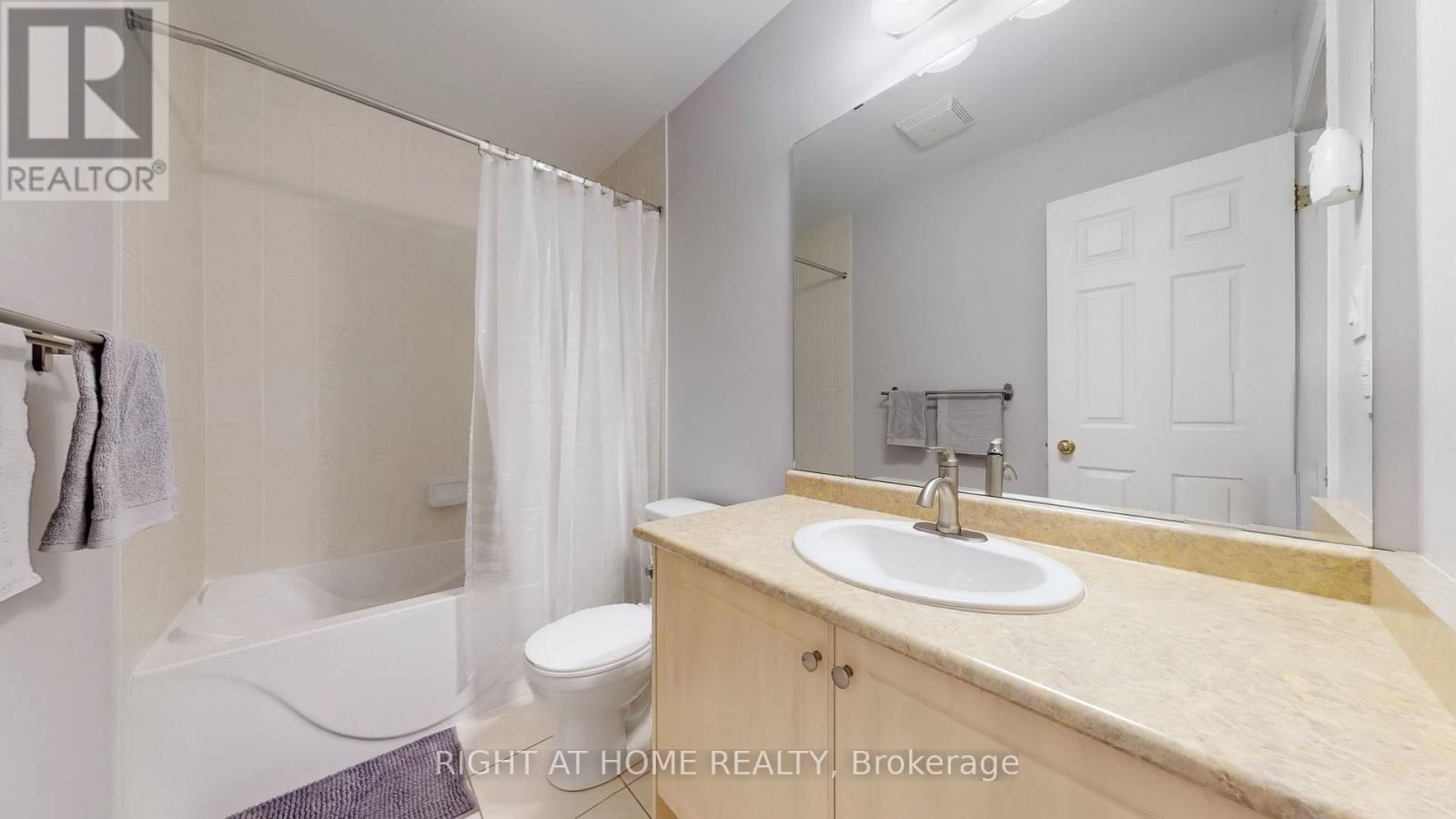 49 Wilkes Crescent, Toronto, Ontario  M1L 0B4 - Photo 19 - E13082366