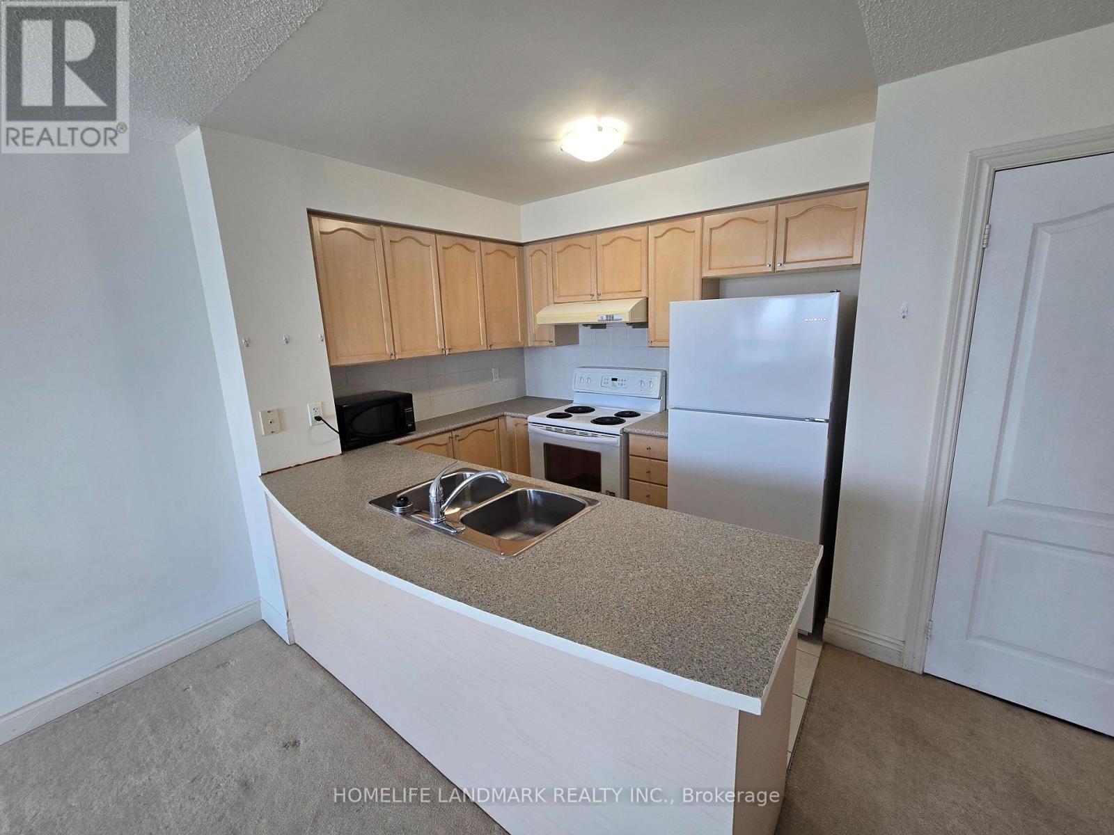 3206 - 50 Brian Harrison Way, Toronto, Ontario  M1P 5J4 - Photo 8 - E13082374