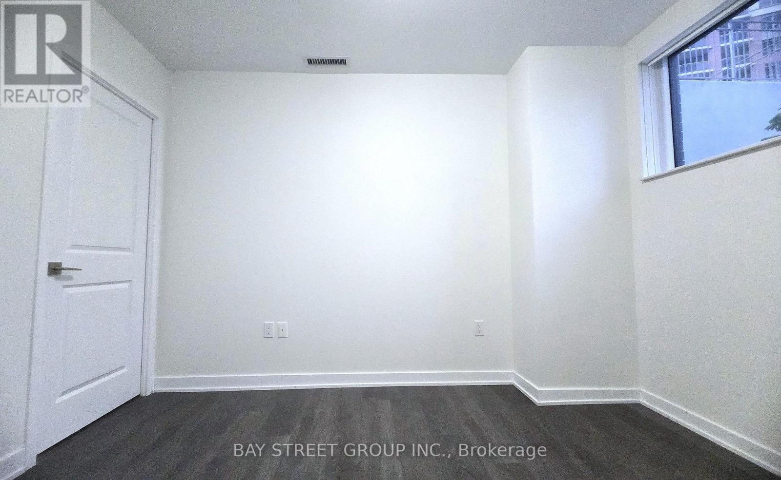 201 - 85 Oneida Crescent, Richmond Hill, Ontario  L4B 0H4 - Photo 14 - N13082276