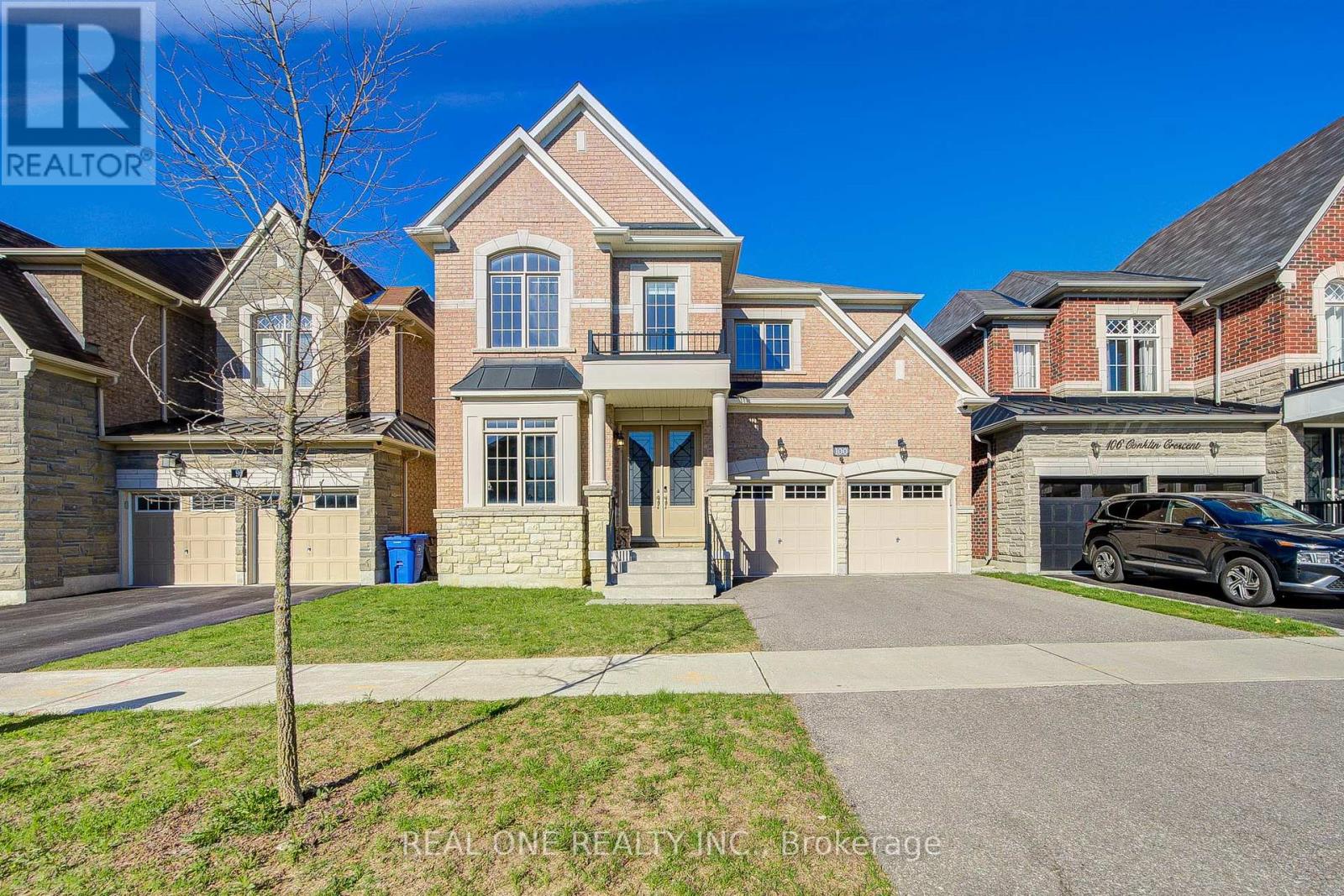 100 Conklin Crescent, Aurora, Ontario  L4G 0Z2 - Photo 1 - N13082298