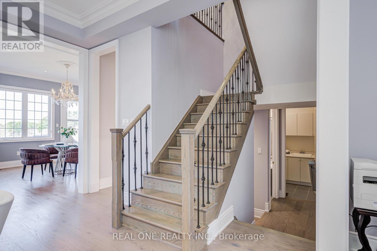 100 Conklin Crescent, Aurora, Ontario  L4G 0Z2 - Photo 9 - N13082298
