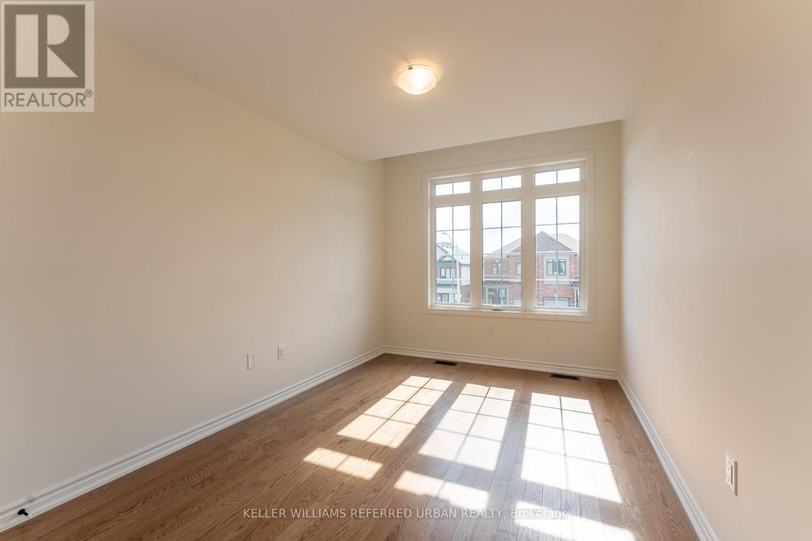 23 Greer Street, Barrie, Ontario  L9J 0R4 - Photo 17 - S13082272