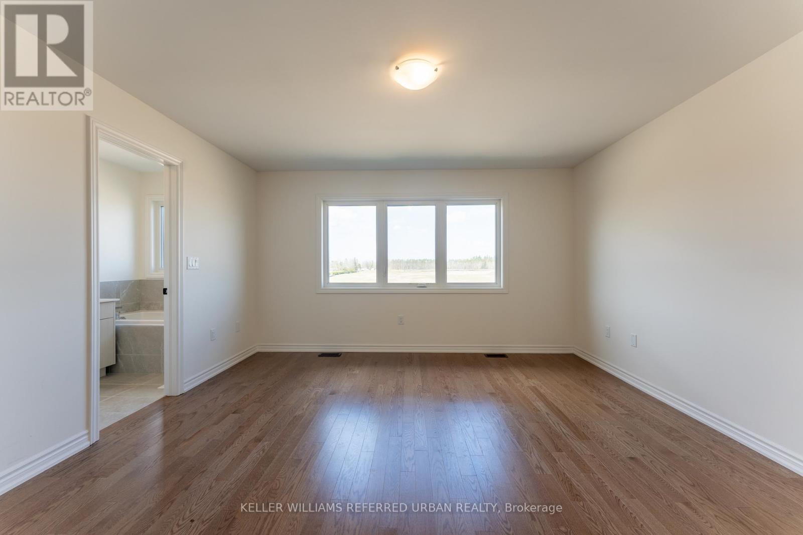 23 Greer Street, Barrie, Ontario  L9J 0R4 - Photo 13 - S13082286