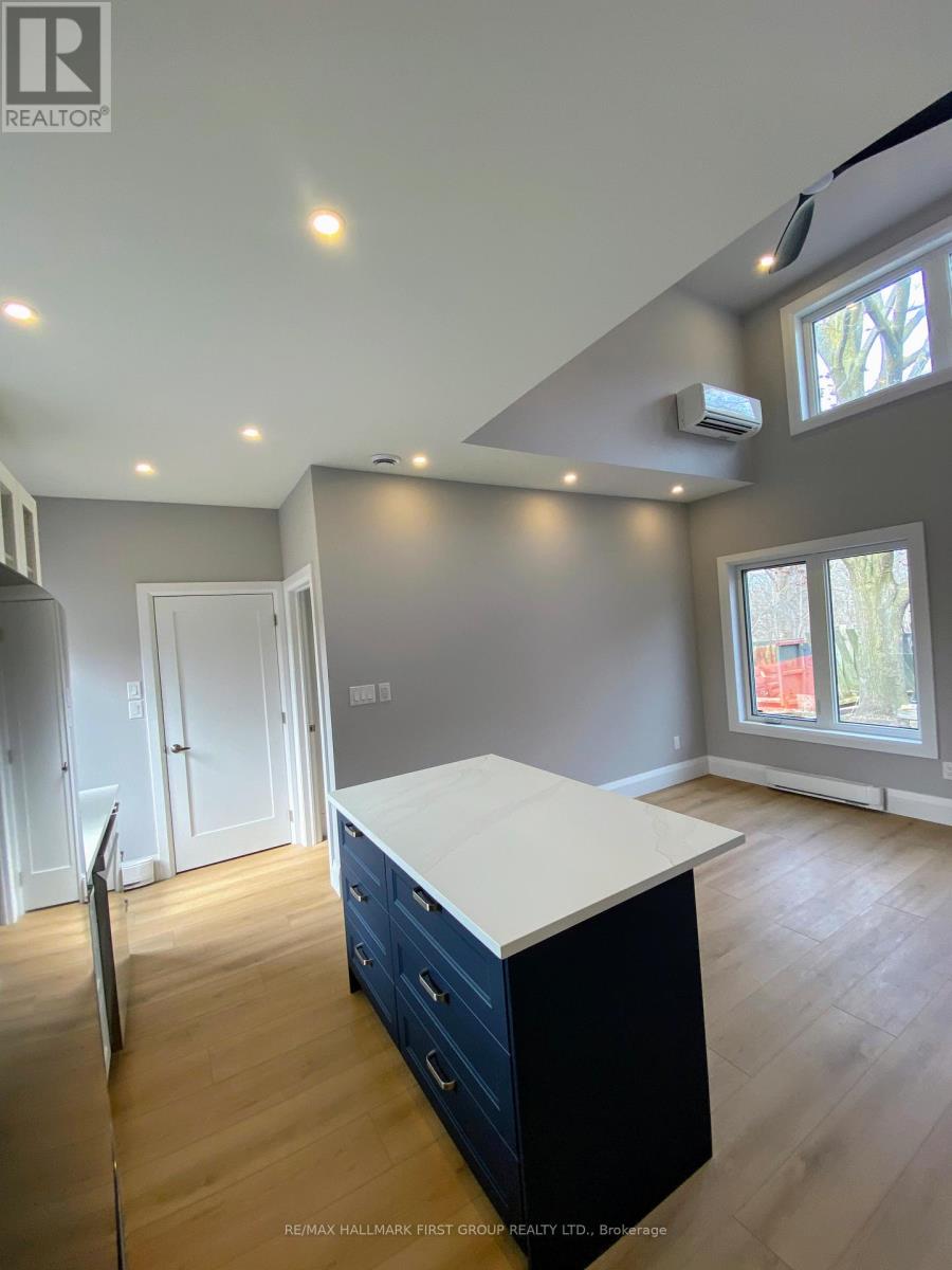 88 Codrington Street, Barrie, Ontario  L4M 1R5 - Photo 8 - S13082350