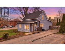 1 LEONARD AVENUE, Penetanguishene, Ontario