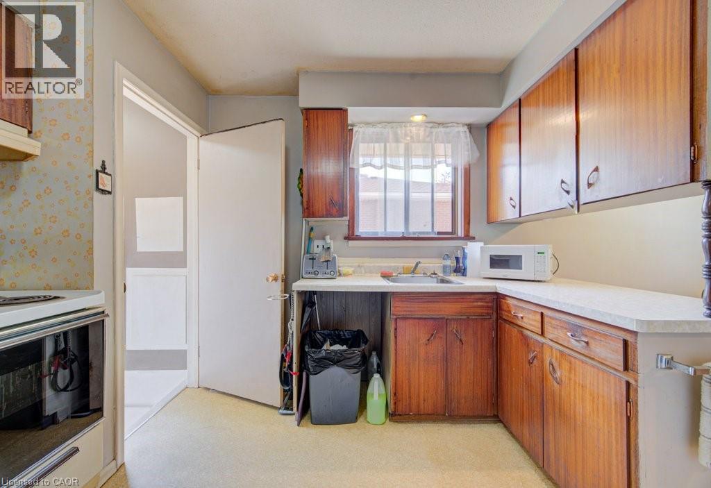 291 Westwood Drive, Kitchener, Ontario  N2M 2L3 - Photo 10 - 40826029