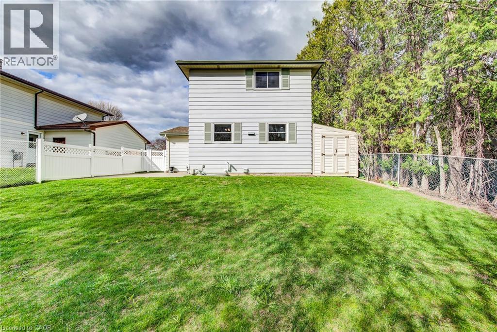 17 Forest Glen Court, Kitchener, Ontario  N2N 1E1 - Photo 40 - 40826964