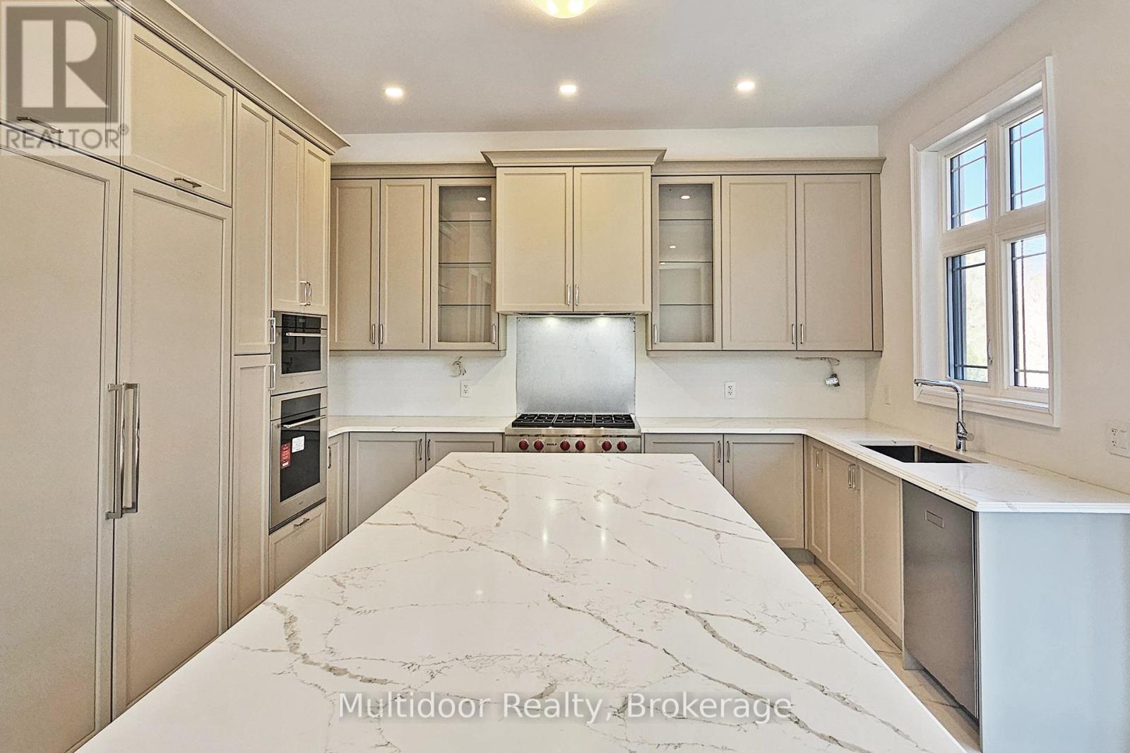 2427 Aubrey Turquand Trail, Oakville (Ga Glen Abbey), Ontario  L6M 5L4 - Photo 9 - W13082250