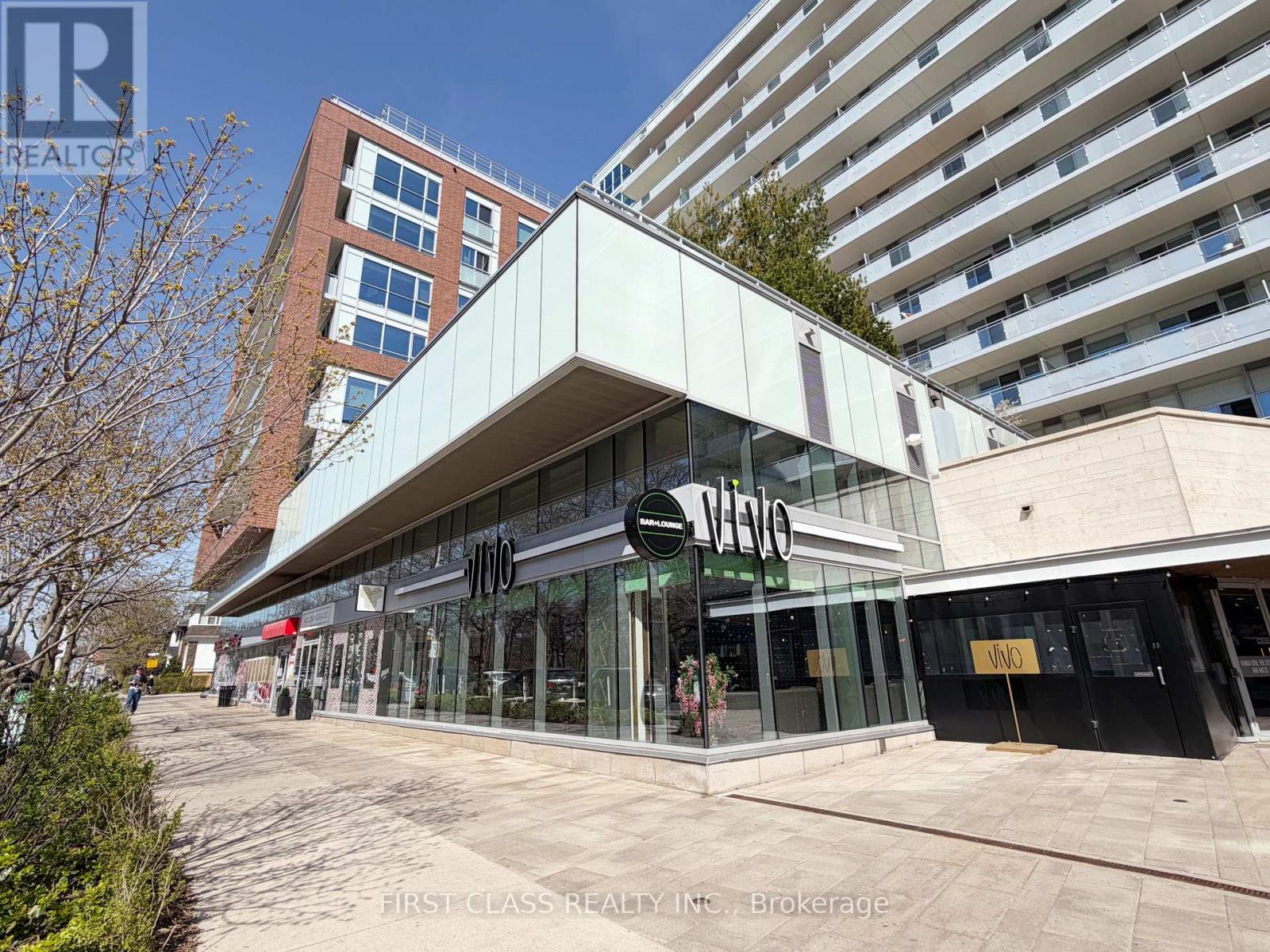 Uph10 - 1830 Bloor Street W, Toronto, Ontario  M6P 0A2 - Photo 2 - W13082252