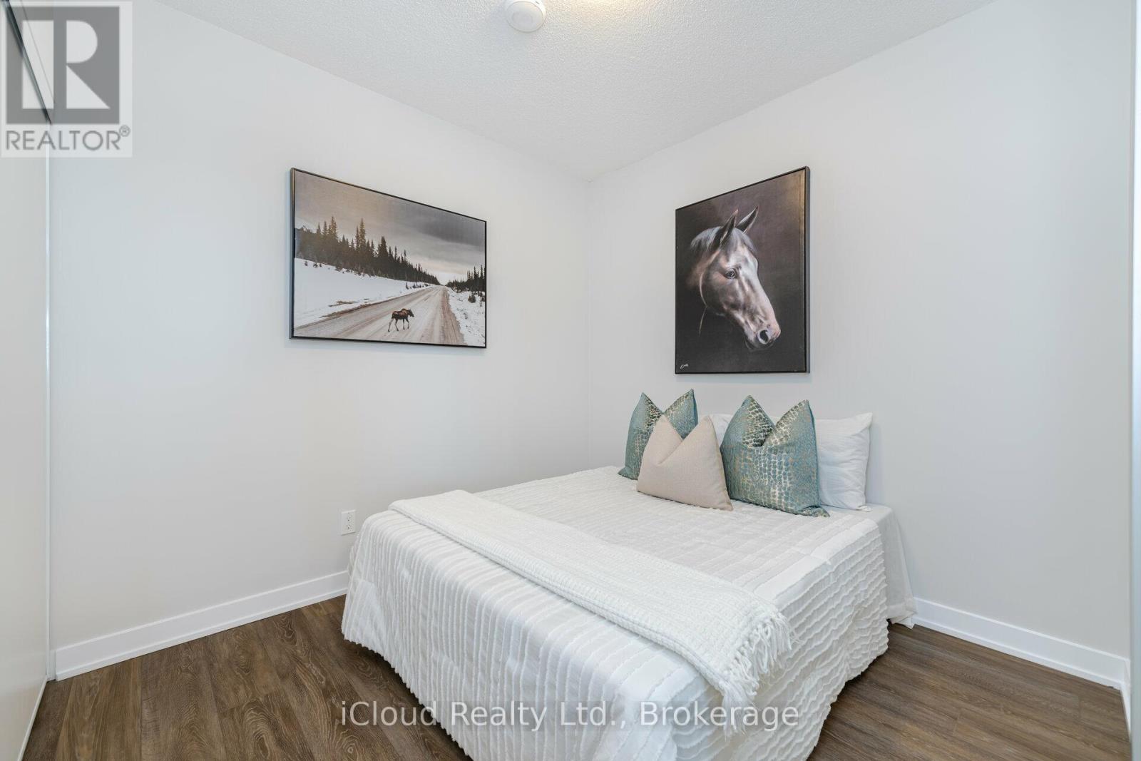3200 Dakota Common, Burlington (Alton), Ontario  L7M 2A7 - Photo 18 - W13082284