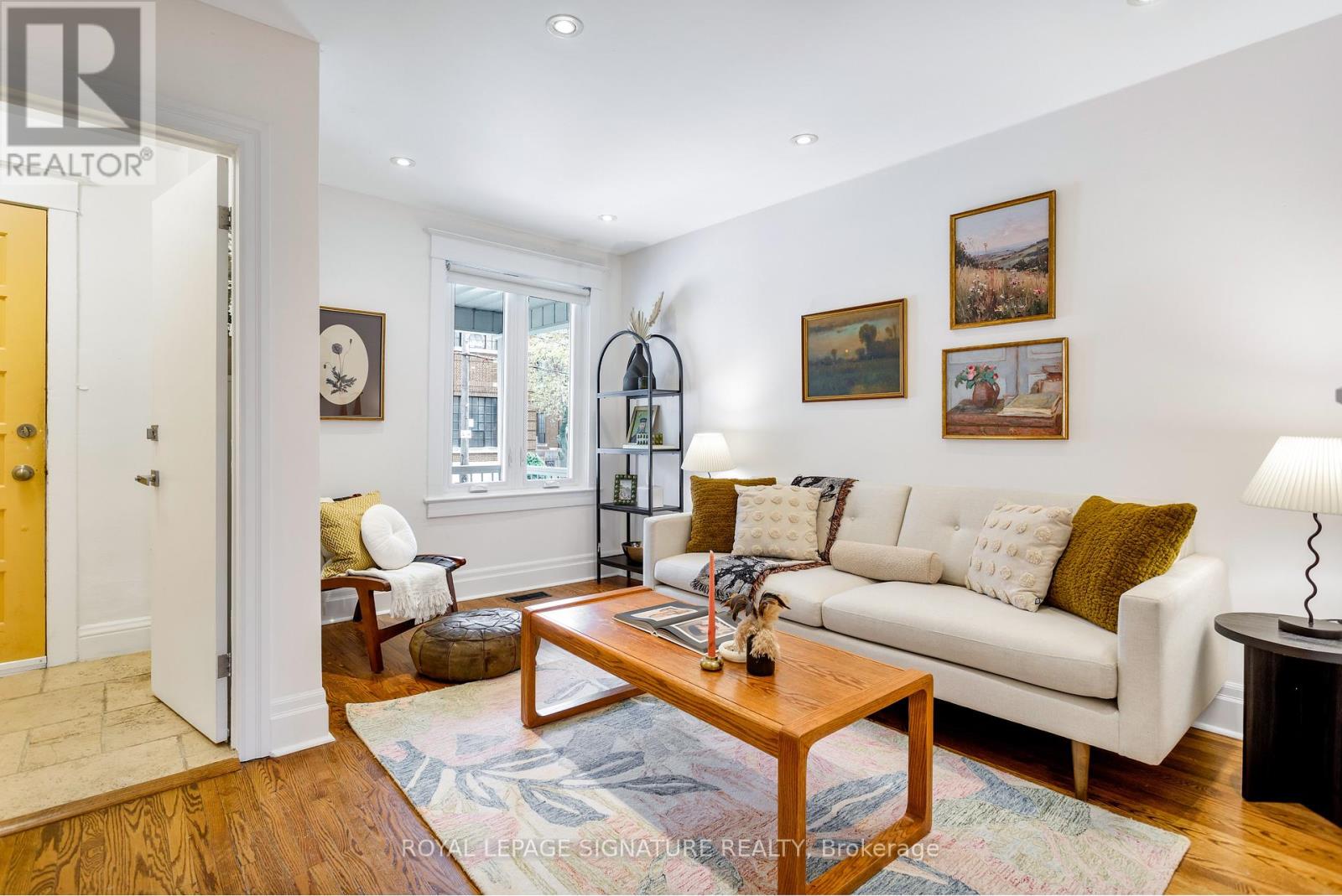 38 Wiltshire Avenue, Toronto, Ontario  M6N 2V9 - Photo 5 - W13082332