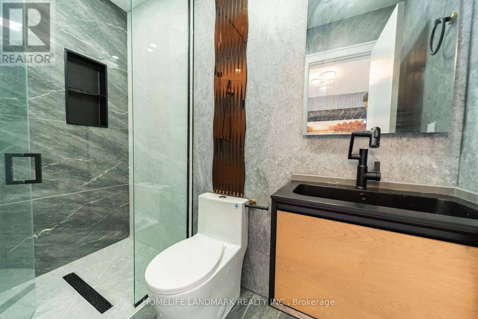 224 Macedonia Crescent, Mississauga, Ontario  L5B 3R8 - Photo 15 - W13082338