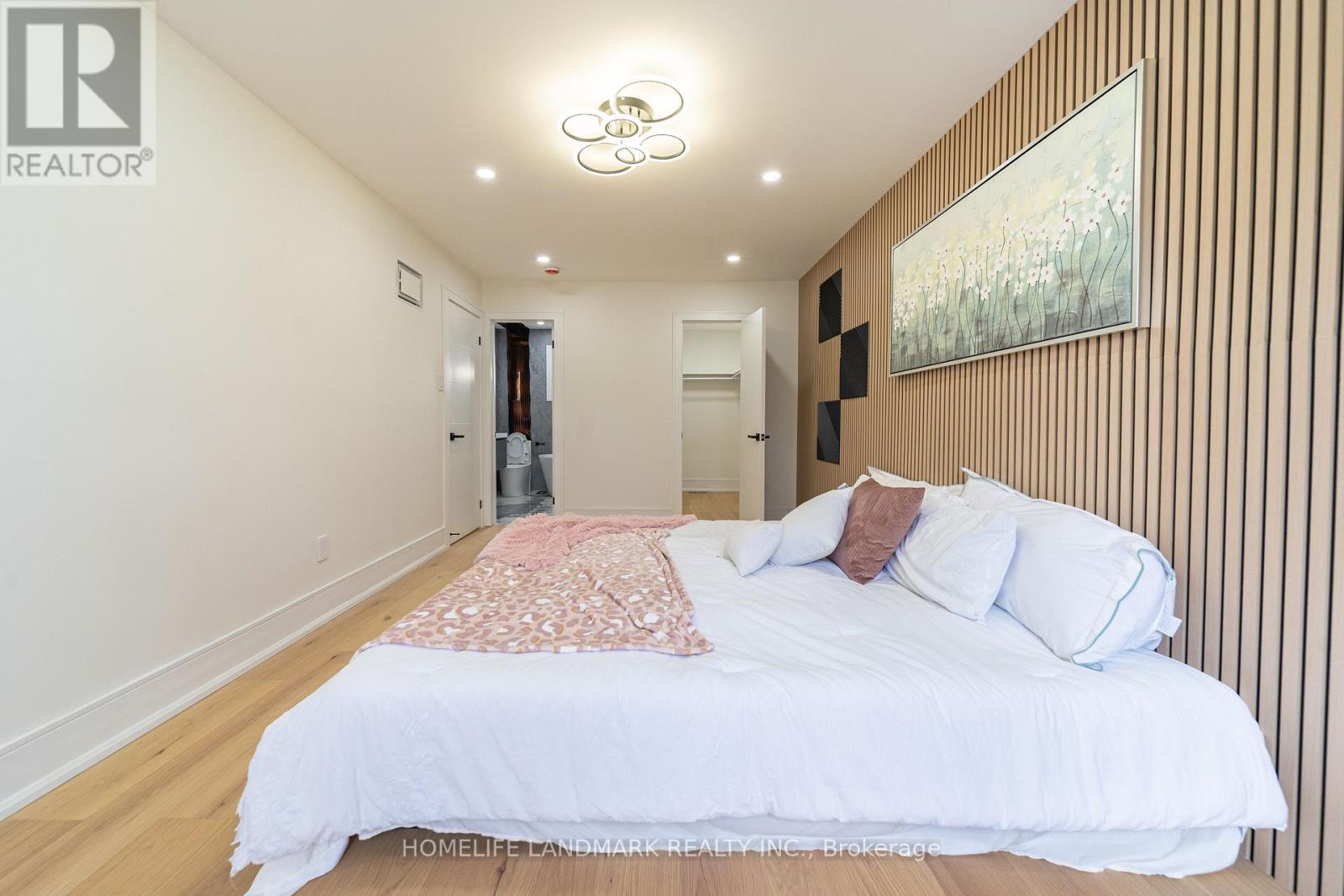 224 Macedonia Crescent, Mississauga, Ontario  L5B 3R8 - Photo 19 - W13082338