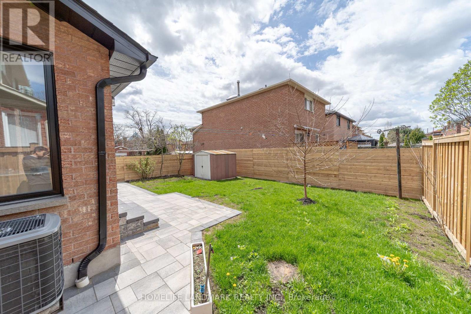 224 Macedonia Crescent, Mississauga, Ontario  L5B 3R8 - Photo 28 - W13082338
