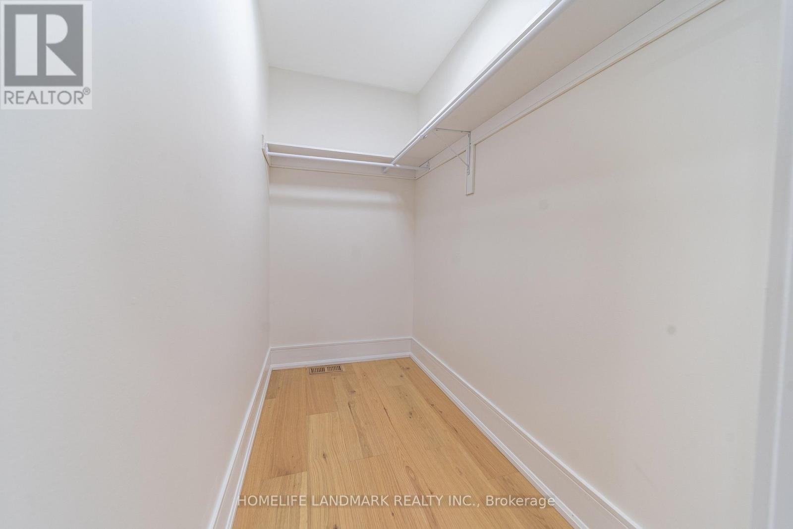 224 Macedonia Crescent, Mississauga, Ontario  L5B 3R8 - Photo 29 - W13082338