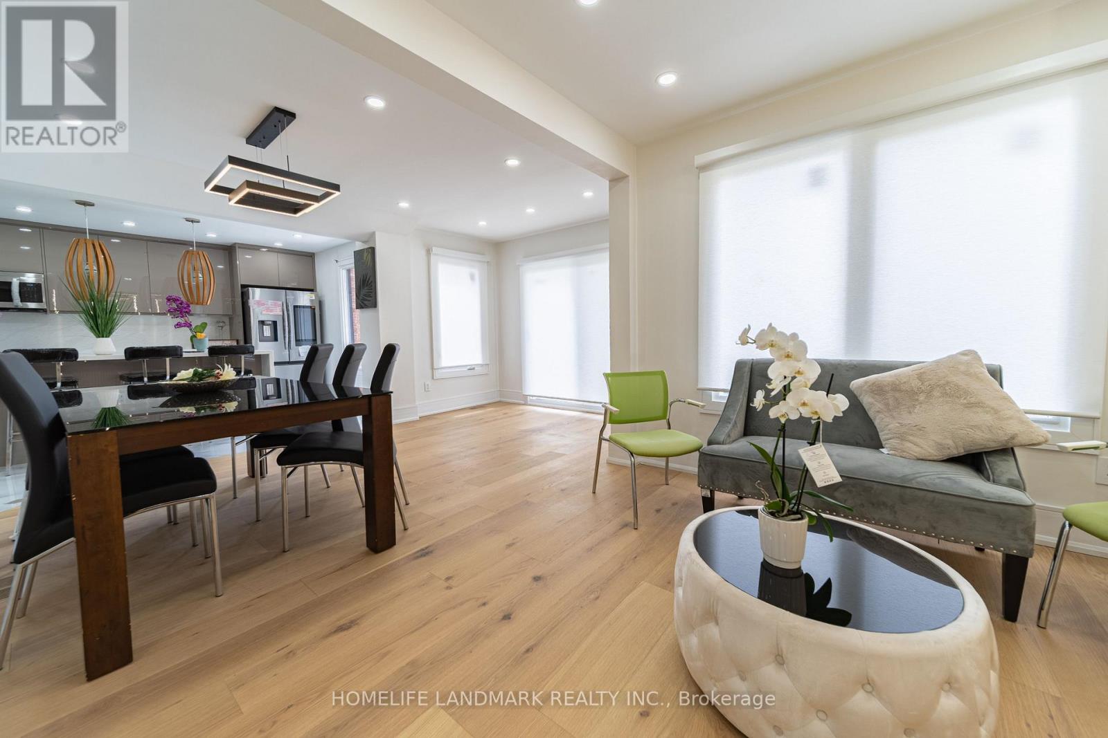 224 Macedonia Crescent, Mississauga, Ontario  L5B 3R8 - Photo 7 - W13082338