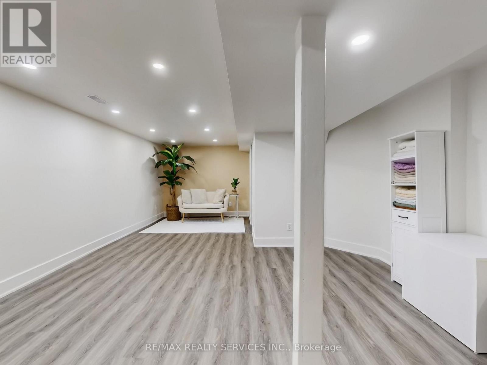 30 Haley Court, Brampton (Central Park), Ontario  L6S 1N6 - Photo 35 - W13082344