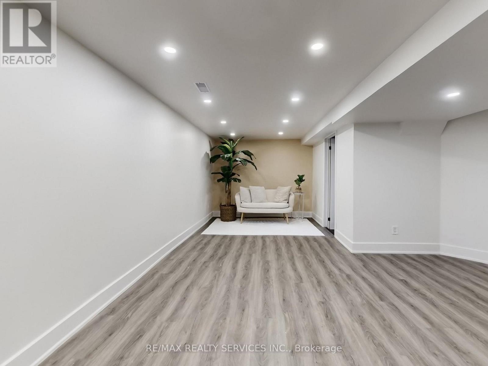 30 Haley Court, Brampton (Central Park), Ontario  L6S 1N6 - Photo 37 - W13082344