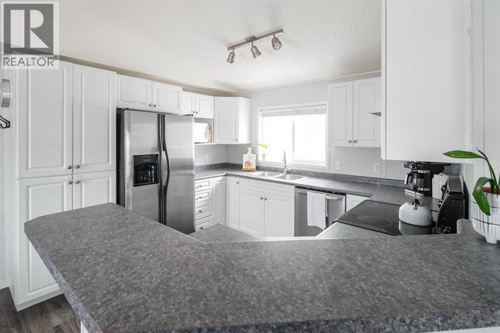 132 Sumac Crescent, Fort Mcmurray, Alberta  T9K 0H8 - Photo 10 - A2308004