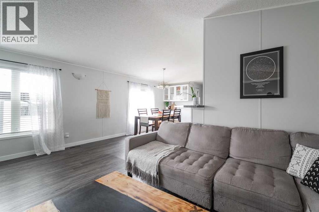 132 Sumac Crescent, Fort Mcmurray, Alberta  T9K 0H8 - Photo 8 - A2308004