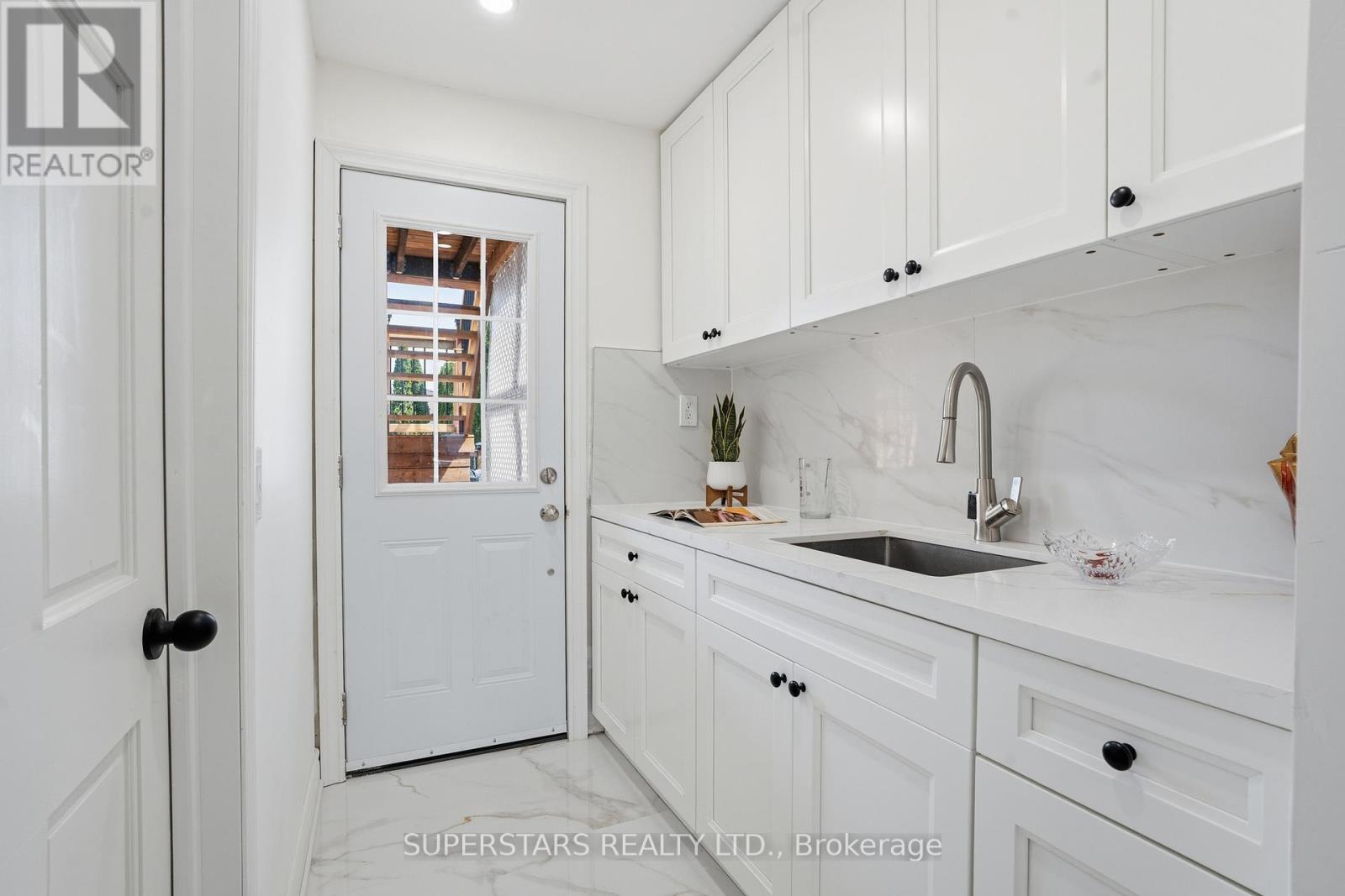 68 Magill Street, Hamilton, Ontario  L8R 2Y5 - Photo 8 - X13082260