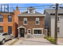 <div class="price">$668,000</div> 68 Magill Street, Hamilton<br><div style="margin-bottom:8px;"><small>Superstars Realty Ltd.</small></div><div class='bed_bath'>3 Bed | 3 Bath</div>