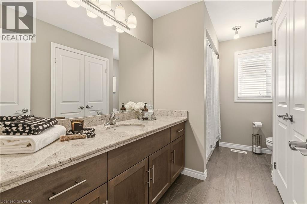 345 Festival Way, Binbrook, Ontario  L0R 1C0 - Photo 26 - 40806866