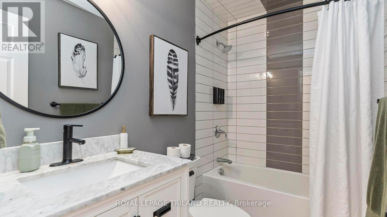 9 Heritage Place, Middlesex Centre, Ontario  N0M 2A0 - Photo 22 - X13082442