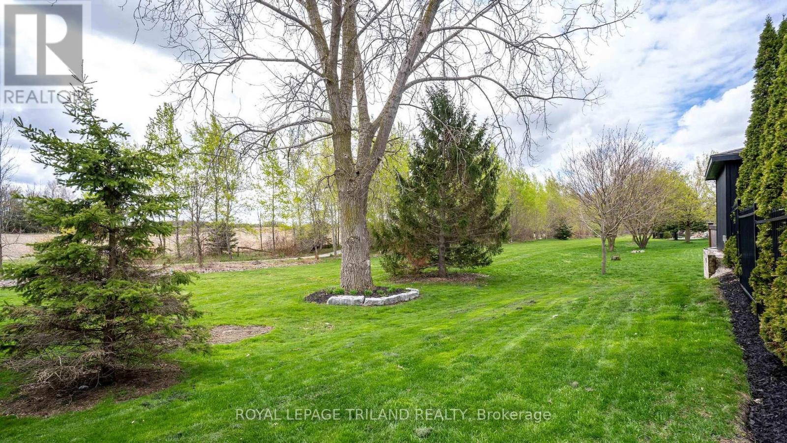 9 Heritage Place, Middlesex Centre, Ontario  N0M 2A0 - Photo 40 - X13082442