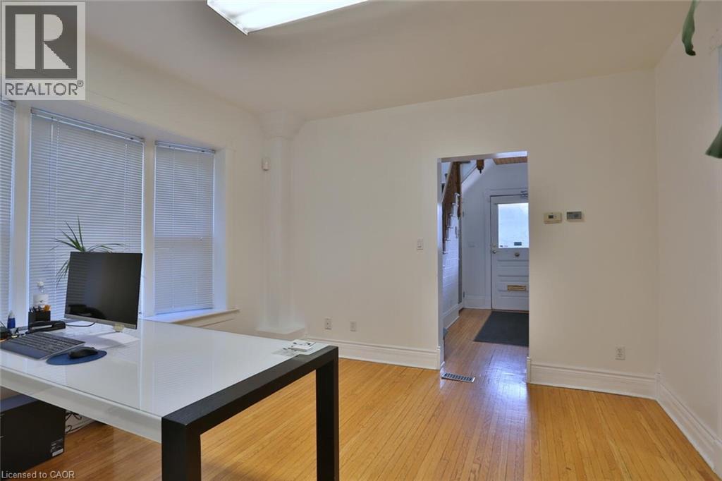 127 Duke Street E, Kitchener, Ontario  N2H 1A6 - Photo 13 - 40825718