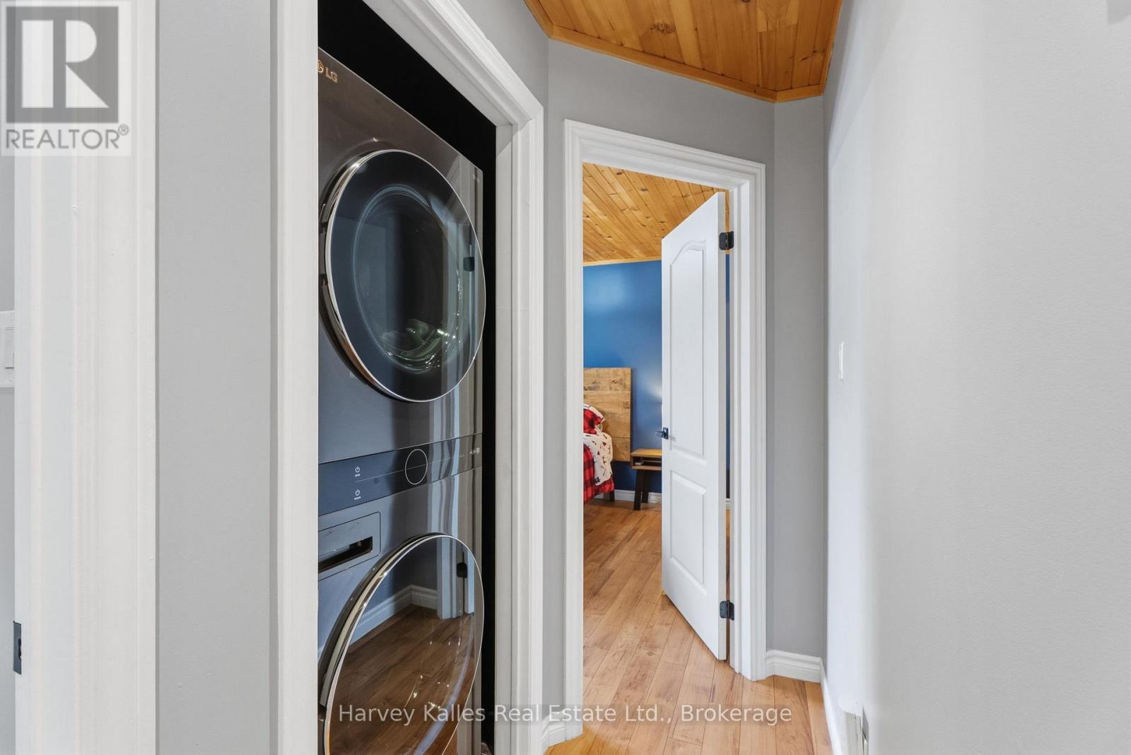 6 Johnston Street, Muskoka Lakes (Medora), Ontario  P0B 1J0 - Photo 19 - X13082436