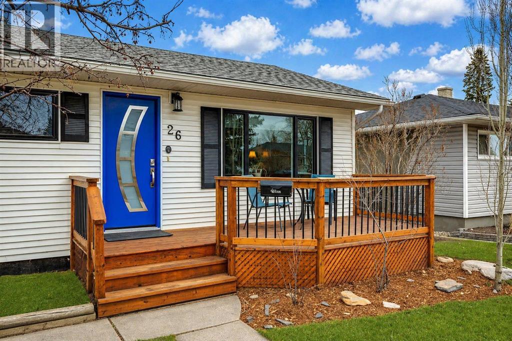 26 Galway Crescent Sw, Calgary, Alberta  T3E 4Y3 - Photo 2 - A2303994