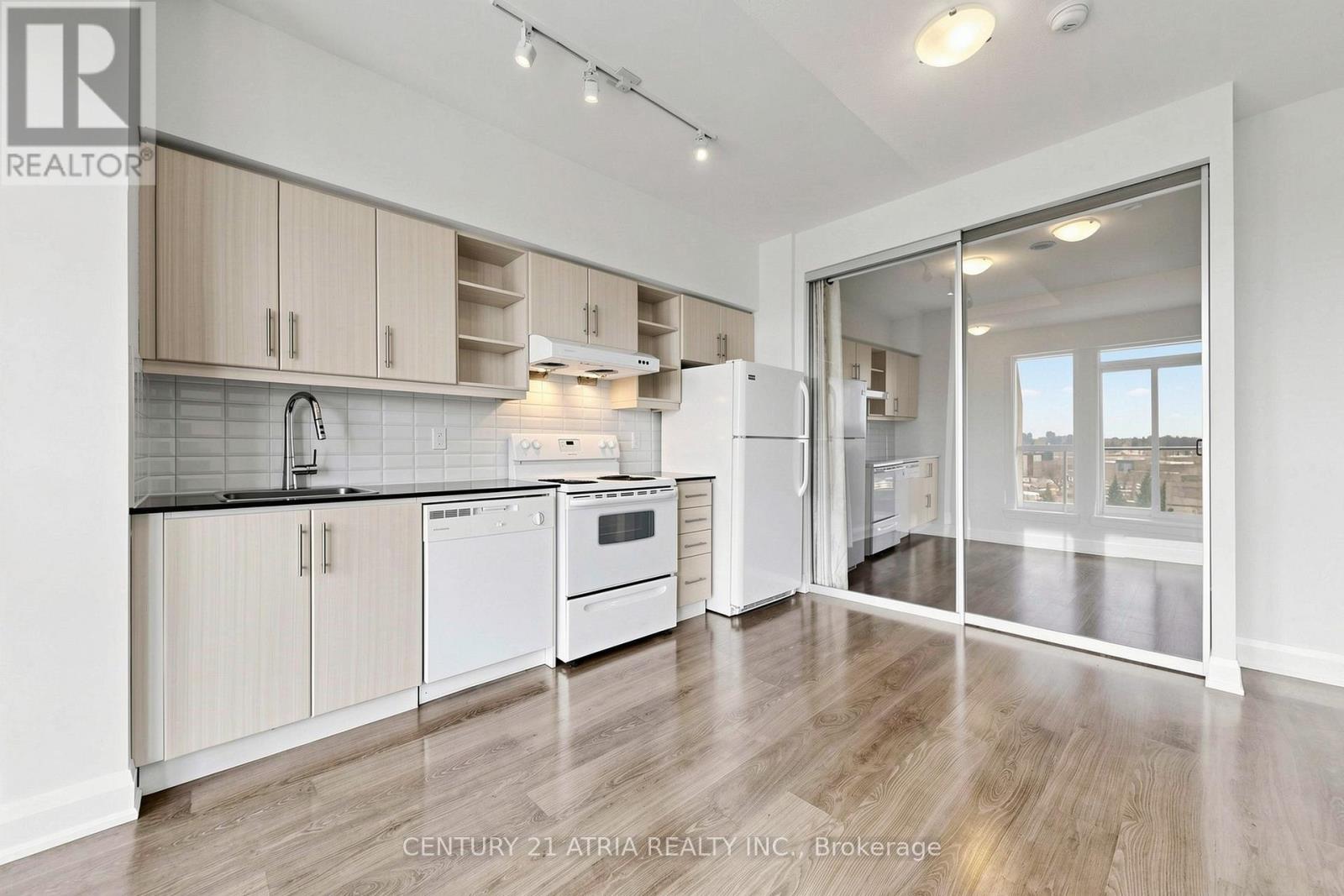 607 - 160 Vanderhoof Avenue, Toronto (Leaside), Ontario  M4G 0B7 - Photo 11 - C13082430