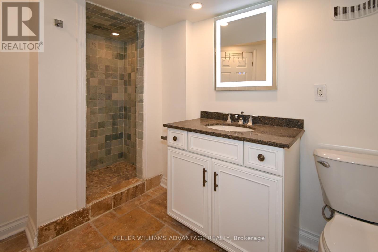 Back Lower - 132 Hammersmith Avenue, Toronto, Ontario  M4E 2W6 - Photo 18 - E13082424