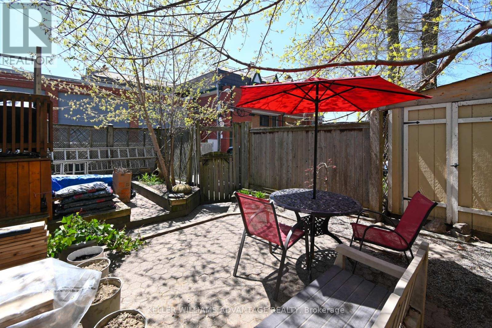 Back Lower - 132 Hammersmith Avenue, Toronto, Ontario  M4E 2W6 - Photo 2 - E13082424