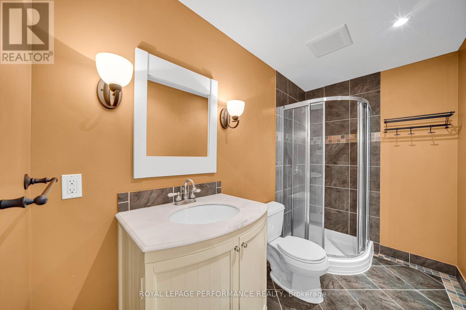 590 Kochar Drive, Ottawa, Ontario  K2C 4J5 - Photo 30 - X13082404