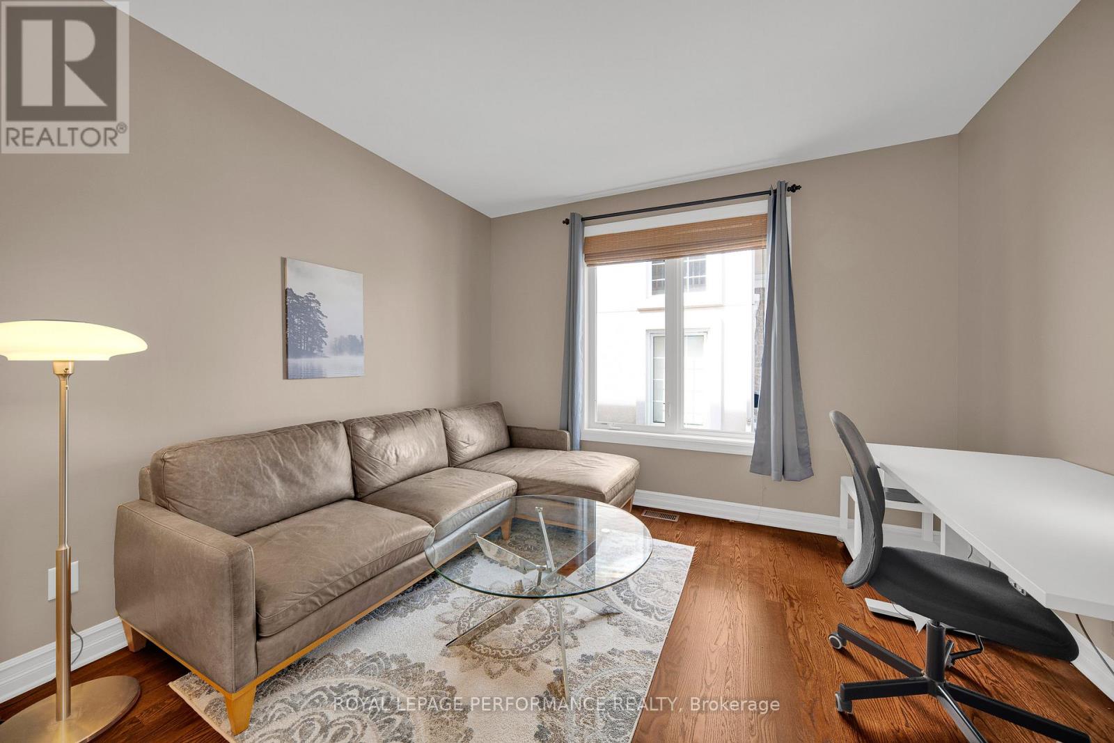 590 Kochar Drive, Ottawa, Ontario  K2C 4J5 - Photo 5 - X13082404