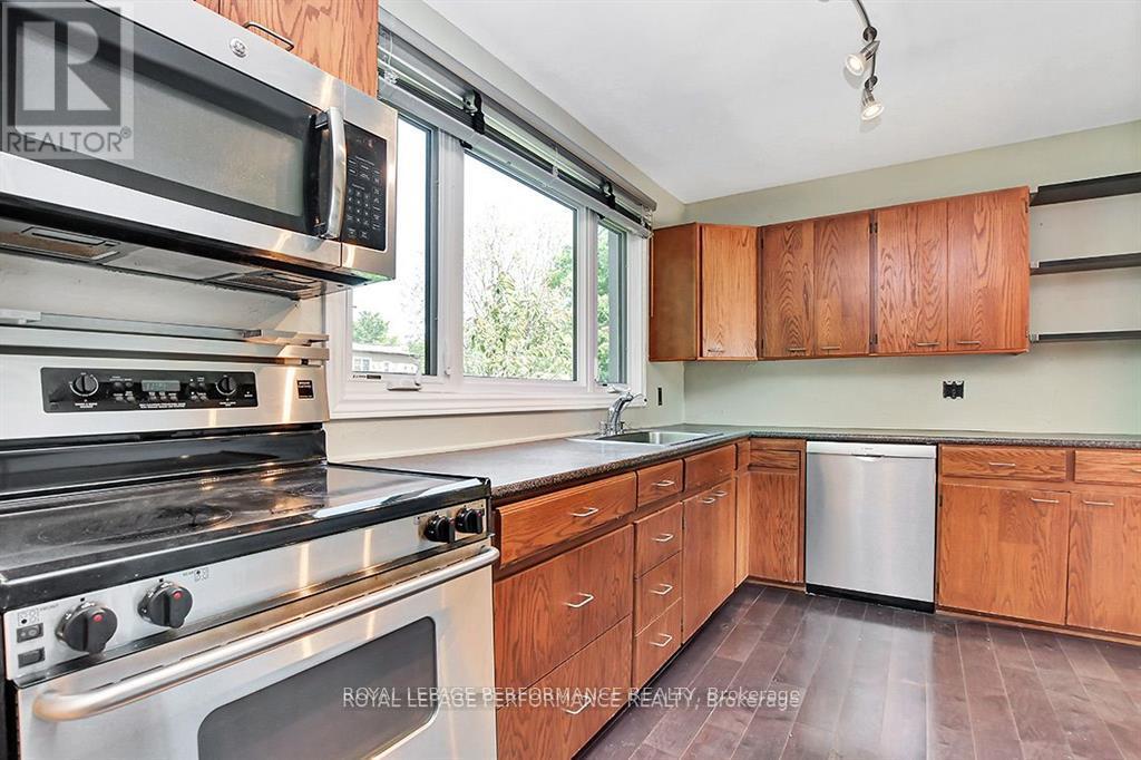64 Starwood Road, Ottawa, Ontario  K2G 1Z3 - Photo 11 - X13082432