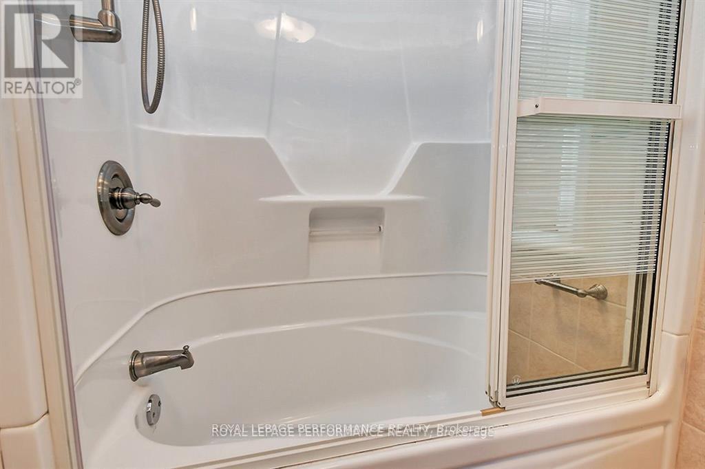64 Starwood Road, Ottawa, Ontario  K2G 1Z3 - Photo 18 - X13082432