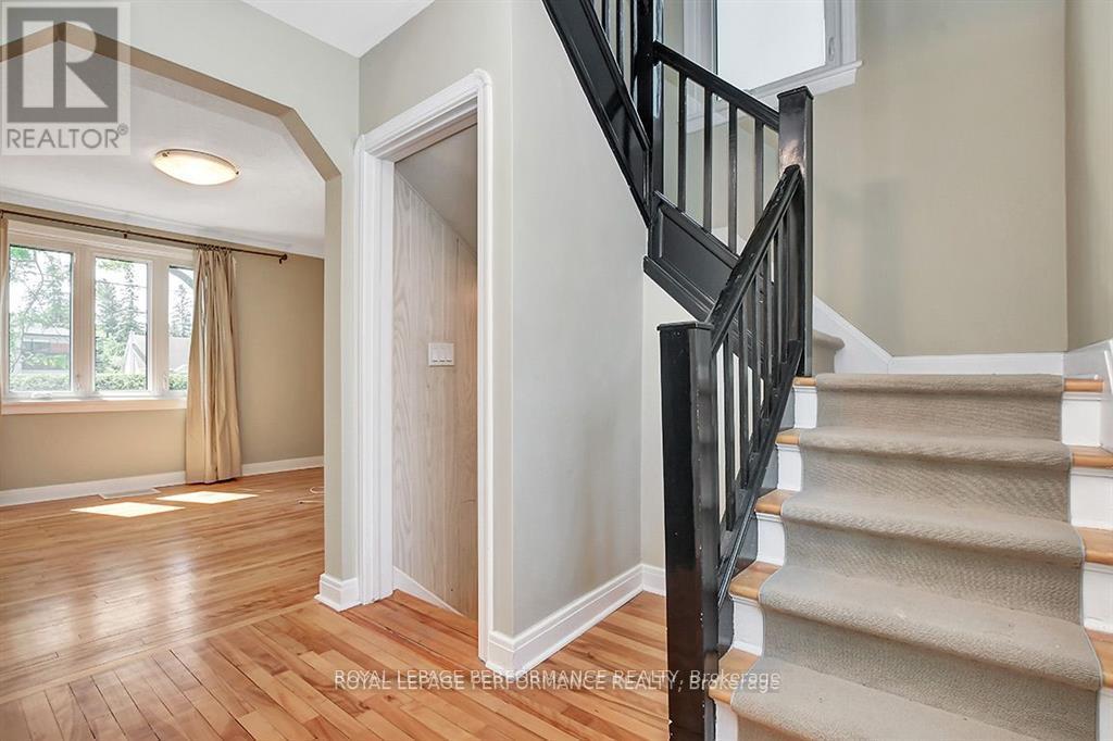 64 Starwood Road, Ottawa, Ontario  K2G 1Z3 - Photo 4 - X13082432