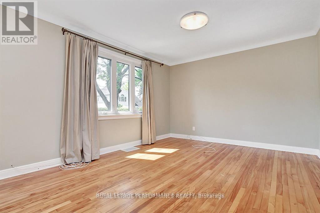 64 Starwood Road, Ottawa, Ontario  K2G 1Z3 - Photo 5 - X13082432