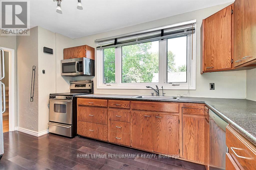64 Starwood Road, Ottawa, Ontario  K2G 1Z3 - Photo 9 - X13082432