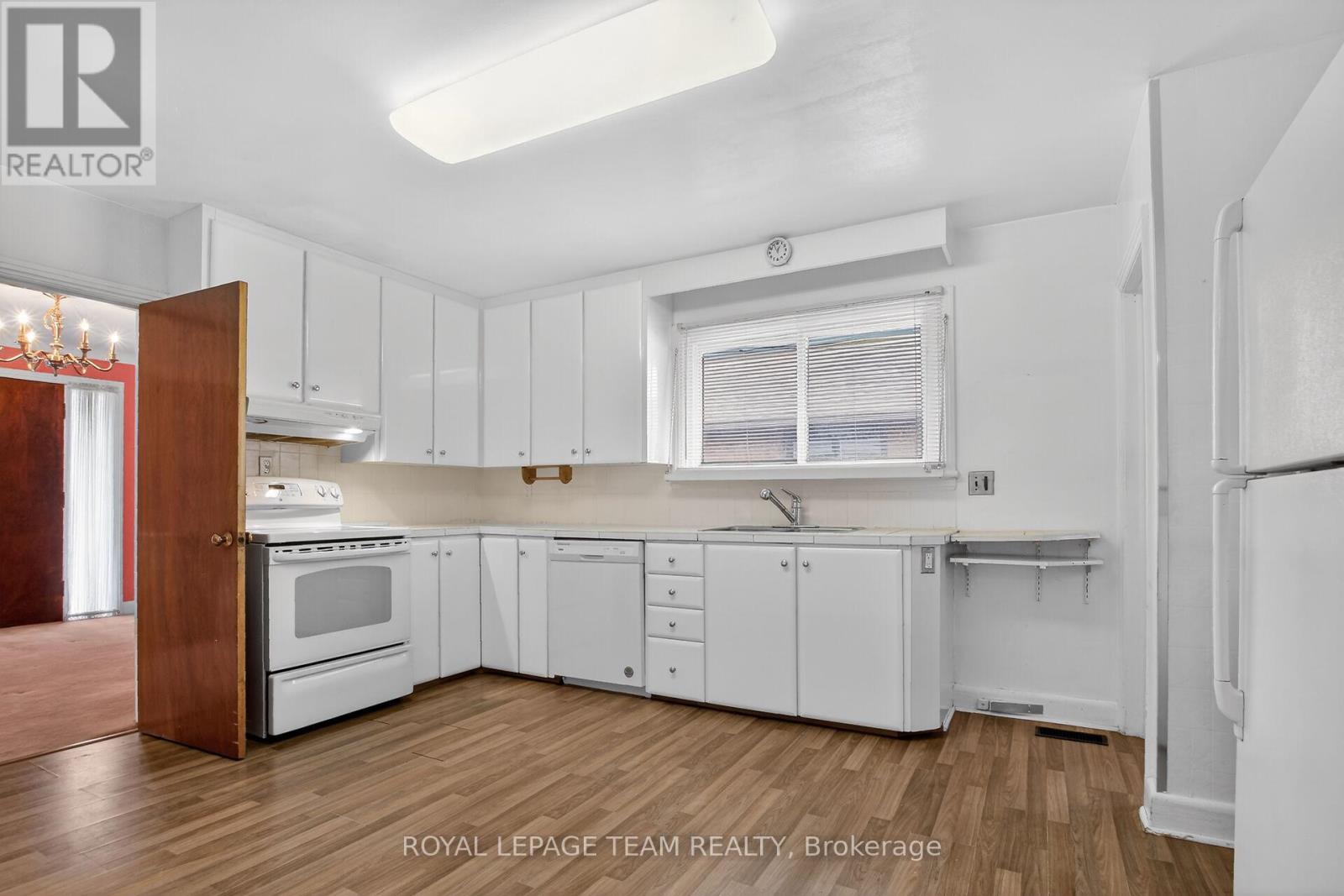 546 Sherbourne Road, Ottawa, Ontario  K2A 3G5 - Photo 13 - X13082446
