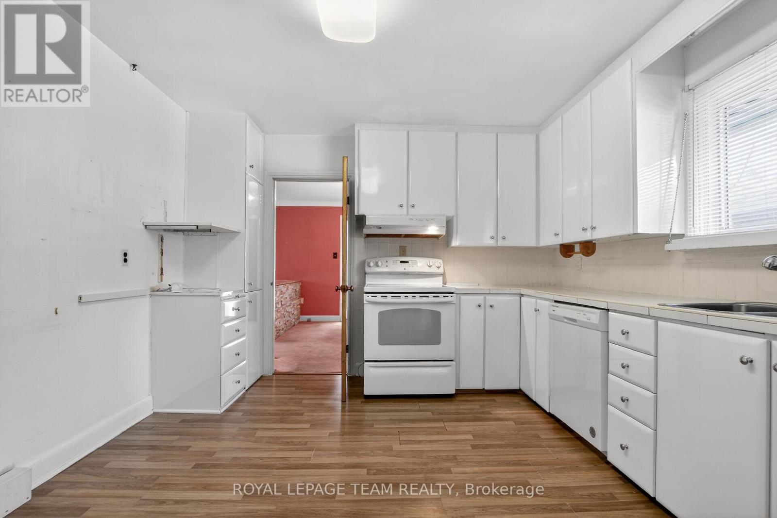 546 Sherbourne Road, Ottawa, Ontario  K2A 3G5 - Photo 16 - X13082446