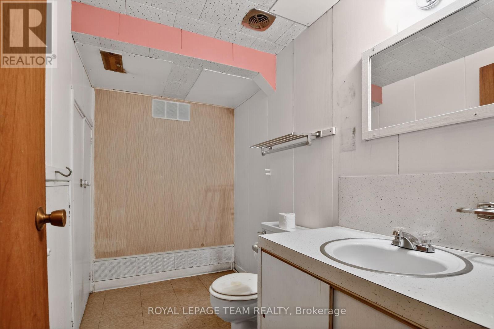 546 Sherbourne Road, Ottawa, Ontario  K2A 3G5 - Photo 29 - X13082446