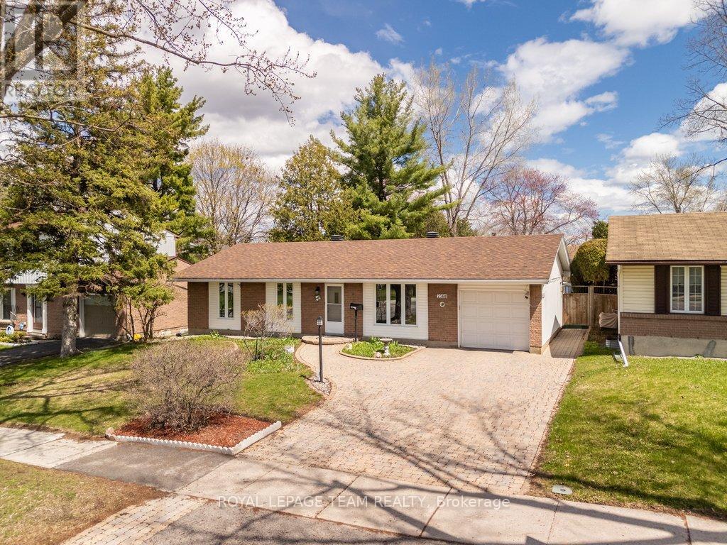 2368 Ogilvie Road, Ottawa, Ontario  K1J 7N6 - Photo 23 - X13082466