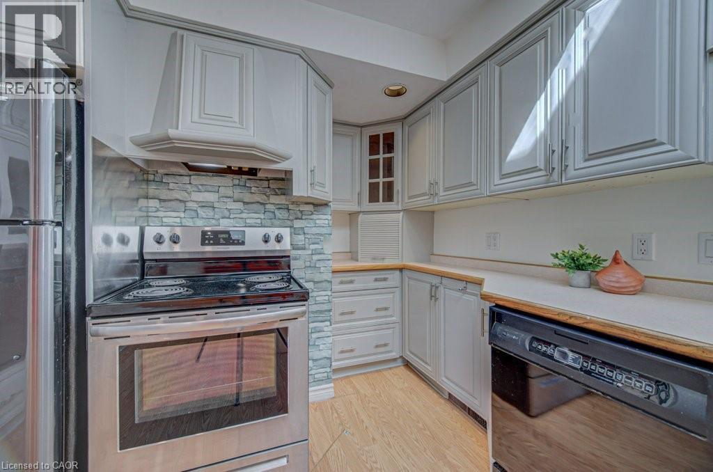 79 Woodhaven Road, Kitchener, Ontario  N2C 1T9 - Photo 11 - 40824376