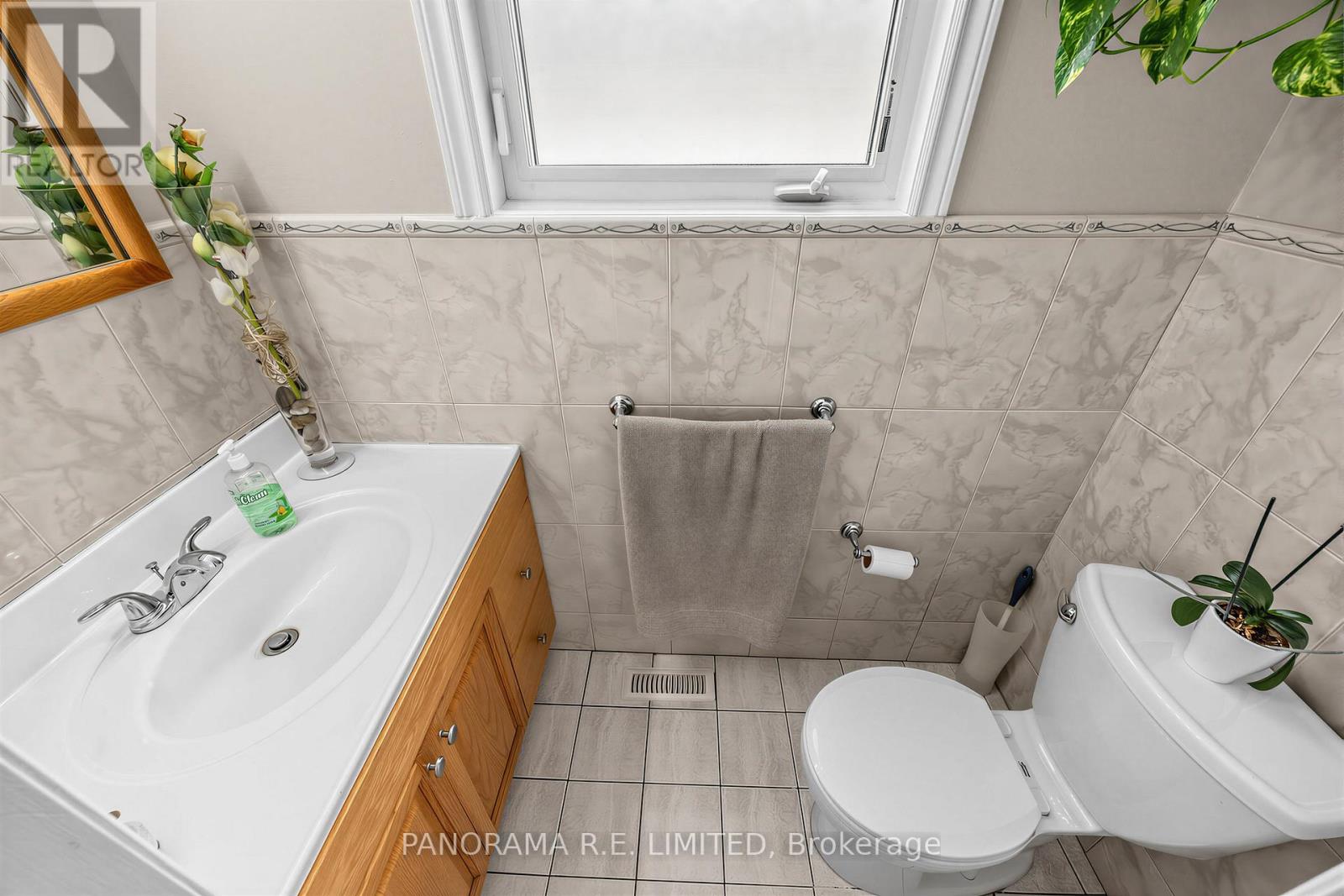 3128 Rymal Road, Mississauga (Applewood), Ontario  L4Y 3B6 - Photo 14 - W13082408